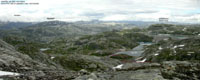 The trailhead seen on the way up Kyrelvfjellet (192KB)